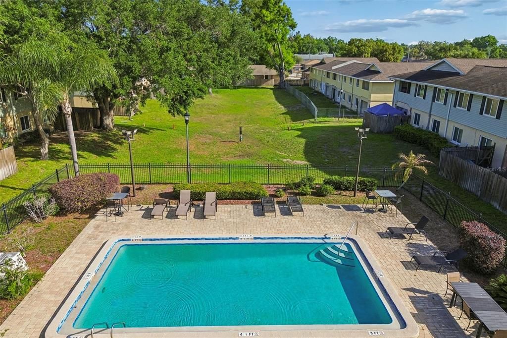 For Sale: $109,000 (1 beds, 1 baths, 648 Square Feet)