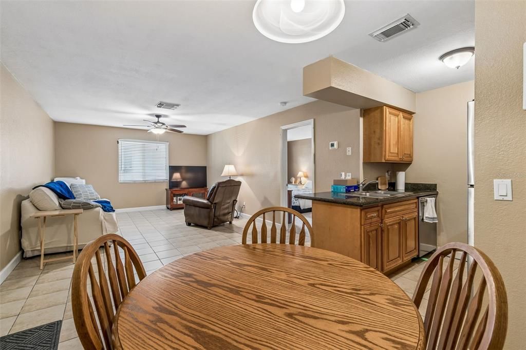 For Sale: $109,000 (1 beds, 1 baths, 648 Square Feet)