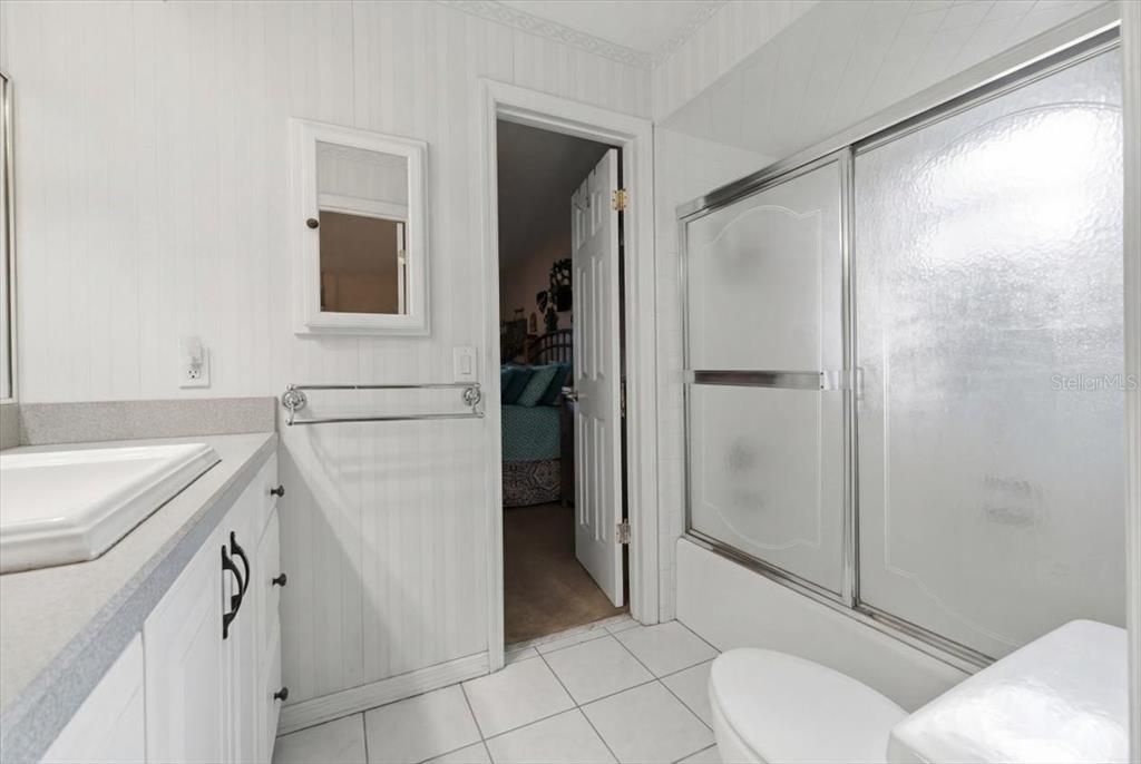 En Venta: $430,000 (3 camas, 3 baños, 2576 Pies cuadrados)