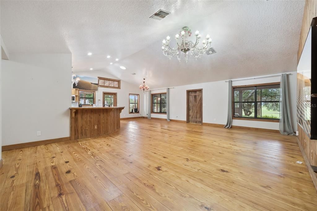 For Sale: $1,400,000 (3 beds, 4 baths, 2862 Square Feet)