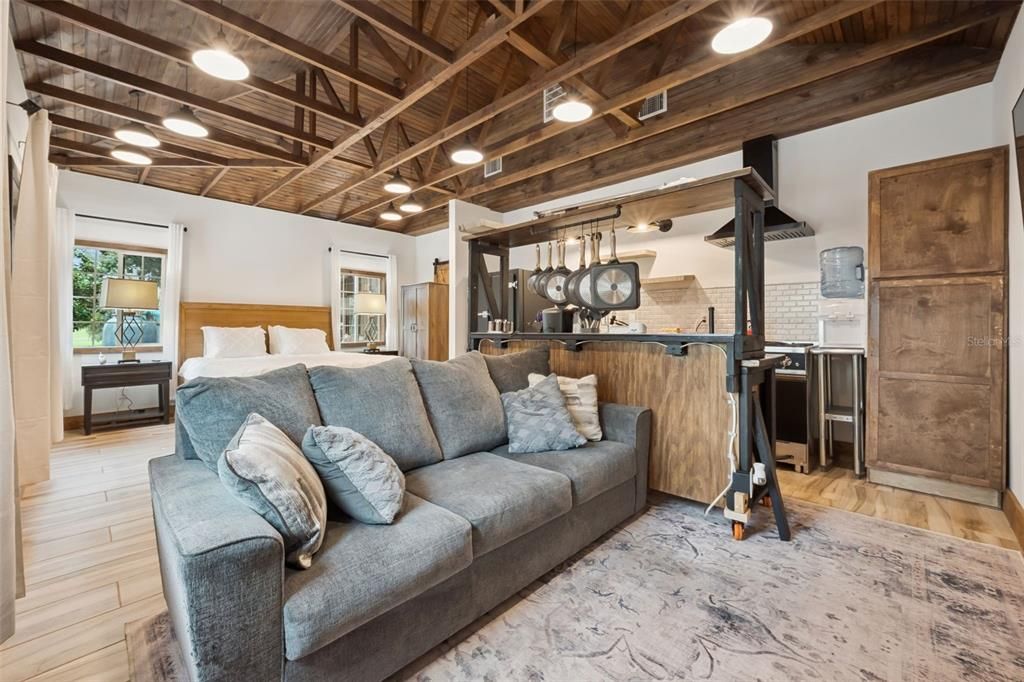 For Sale: $1,400,000 (3 beds, 4 baths, 2862 Square Feet)