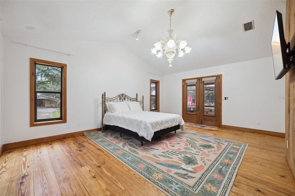 For Sale: $1,400,000 (3 beds, 4 baths, 2862 Square Feet)