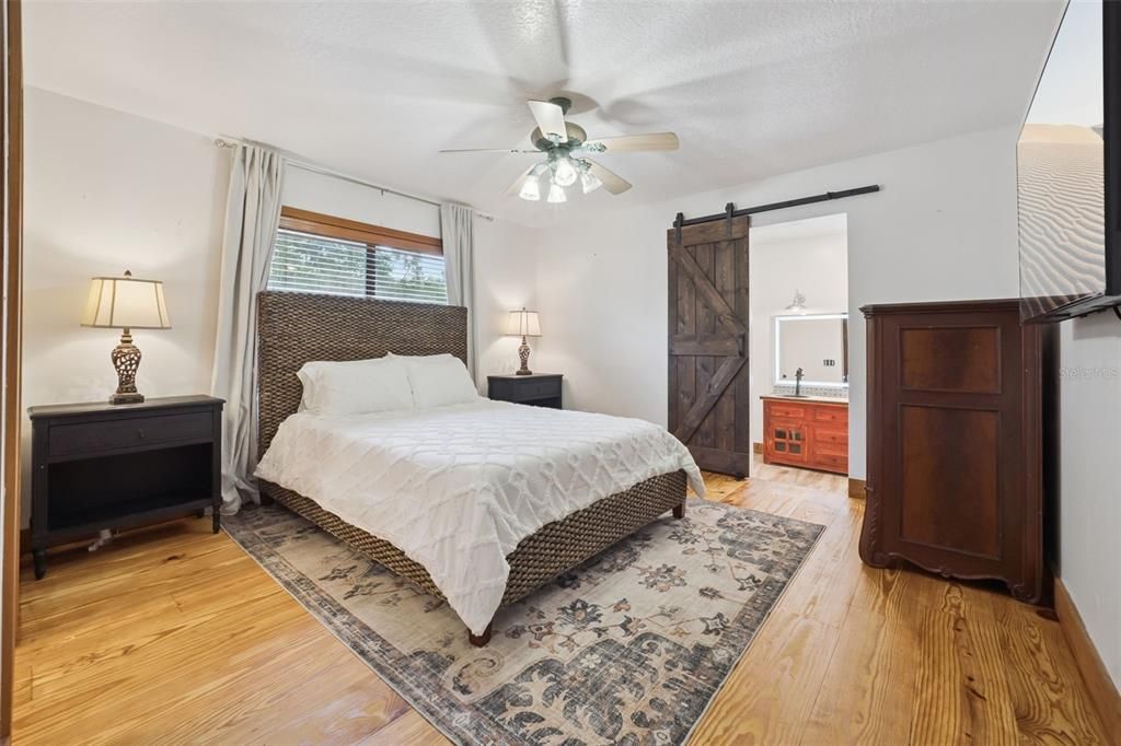 For Sale: $1,400,000 (3 beds, 4 baths, 2862 Square Feet)
