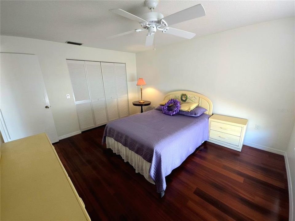 En Venta: $359,999 (3 camas, 2 baños, 2050 Pies cuadrados)