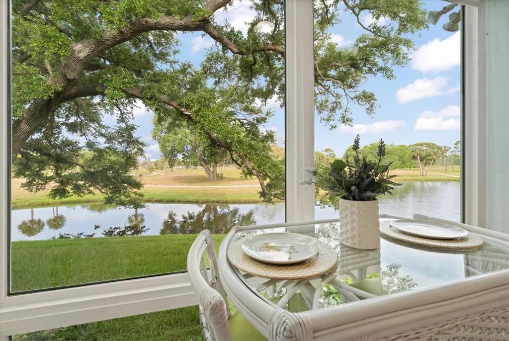 For Sale: $350,000 (2 beds, 2 baths, 1010 Square Feet)