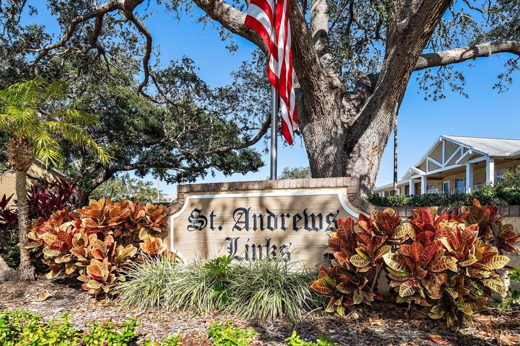 For Sale: $350,000 (2 beds, 2 baths, 1010 Square Feet)