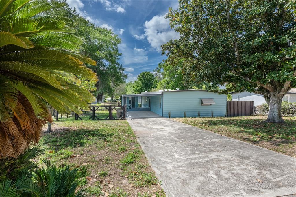 На продажу: $216,500 (2 спален, 2 ванн, 960 Квадратных фут)