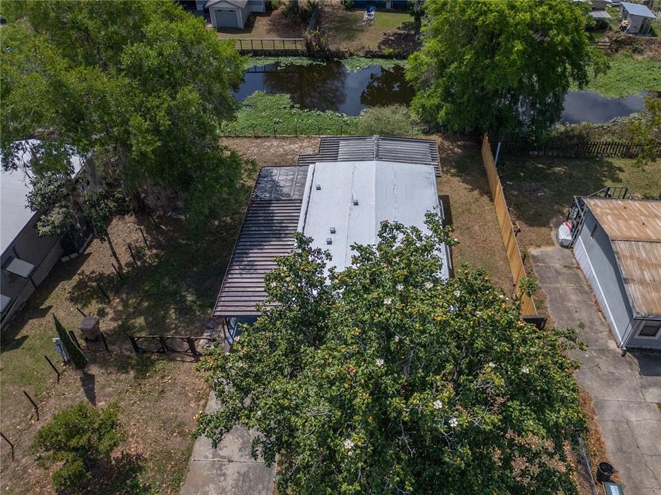 На продажу: $216,500 (2 спален, 2 ванн, 960 Квадратных фут)