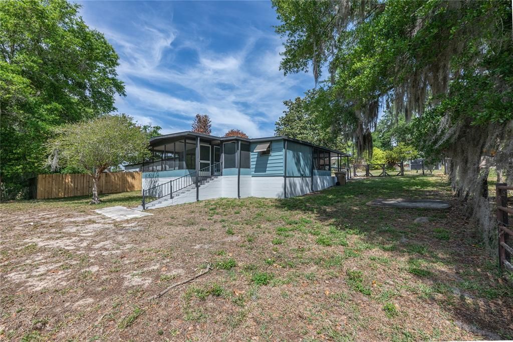 На продажу: $216,500 (2 спален, 2 ванн, 960 Квадратных фут)