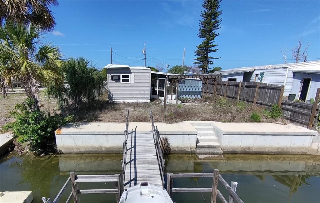 На продажу: $130,000 (0.09 acres)