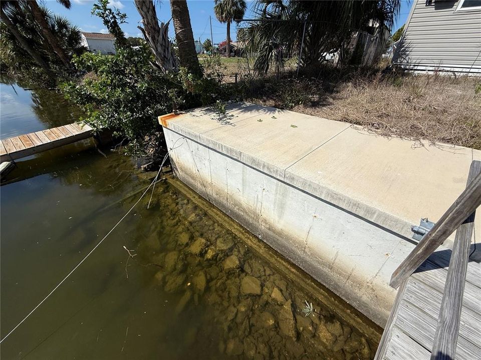 На продажу: $130,000 (0.09 acres)