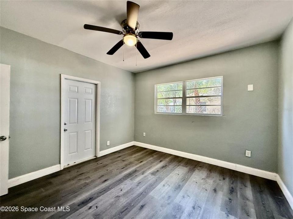 En Venta: $172,500 (3 camas, 2 baños, 952 Pies cuadrados)