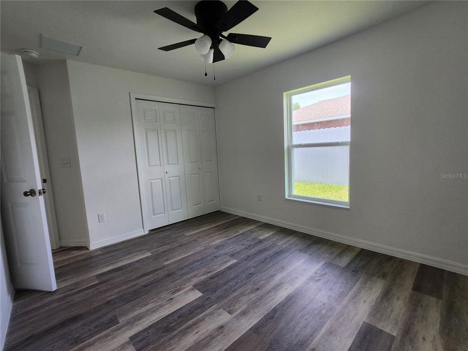 Activo con contrato: $259,999 (3 camas, 2 baños, 1349 Pies cuadrados)