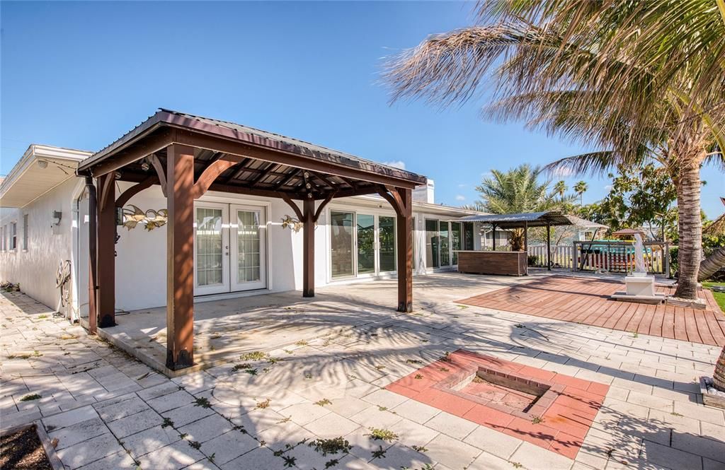En Renta: $5,500 (3 camas, 3 baños, 2436 Pies cuadrados)
