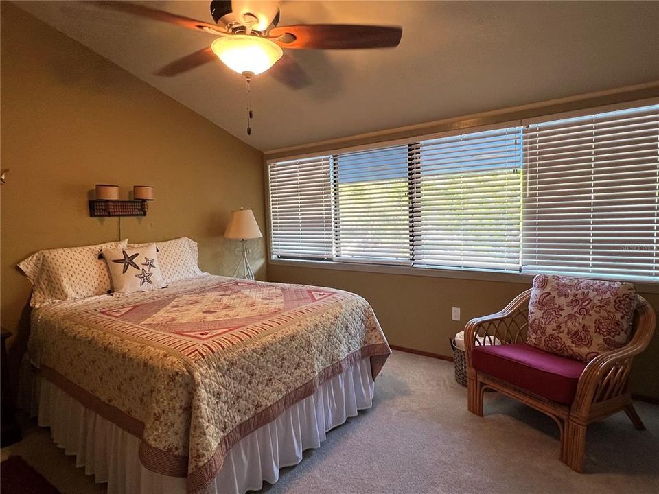 En Venta: $348,500 (2 camas, 2 baños, 1120 Pies cuadrados)