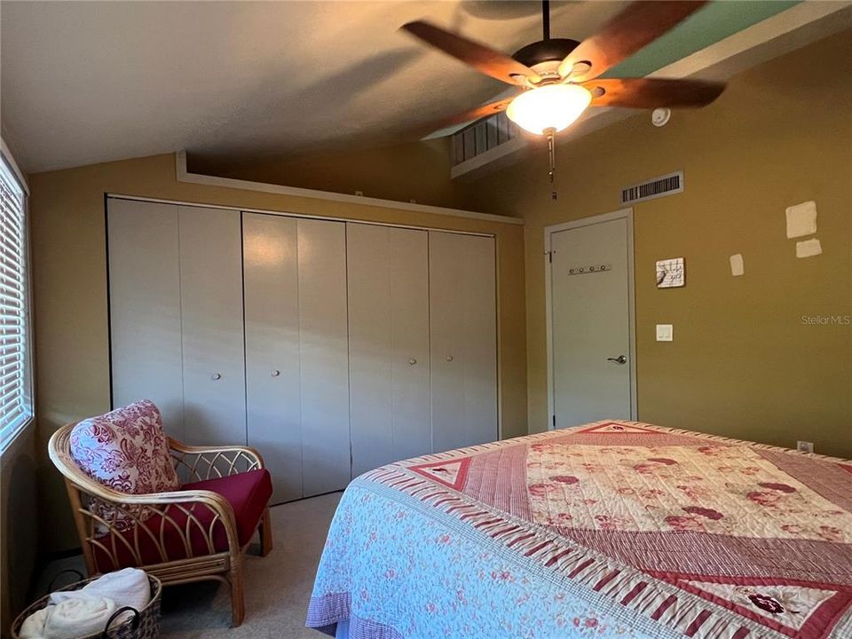 En Venta: $348,500 (2 camas, 2 baños, 1120 Pies cuadrados)