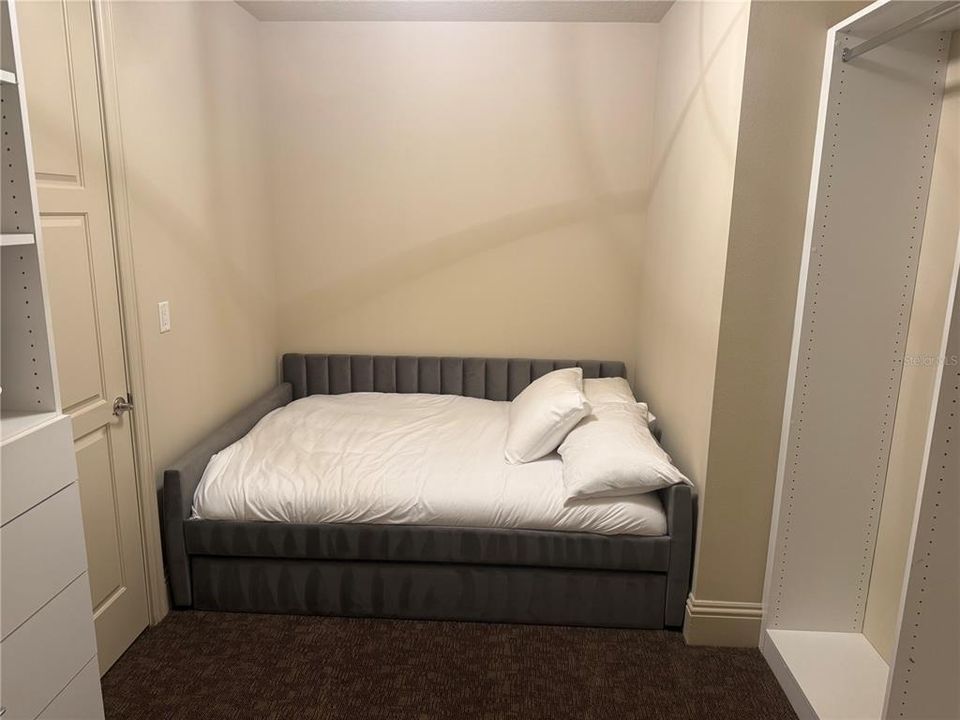 For Sale: $2,400,000 (2 beds, 2 baths, 2022 Square Feet)