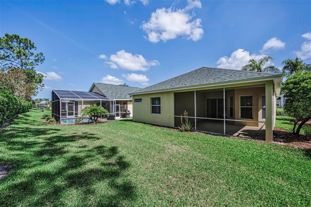 Activo con contrato: $389,900 (3 camas, 2 baños, 1683 Pies cuadrados)