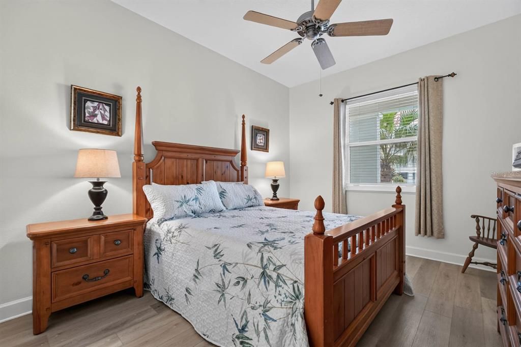 Active With Contract: $724,900 (3 beds, 2 baths, 1682 Square Feet)