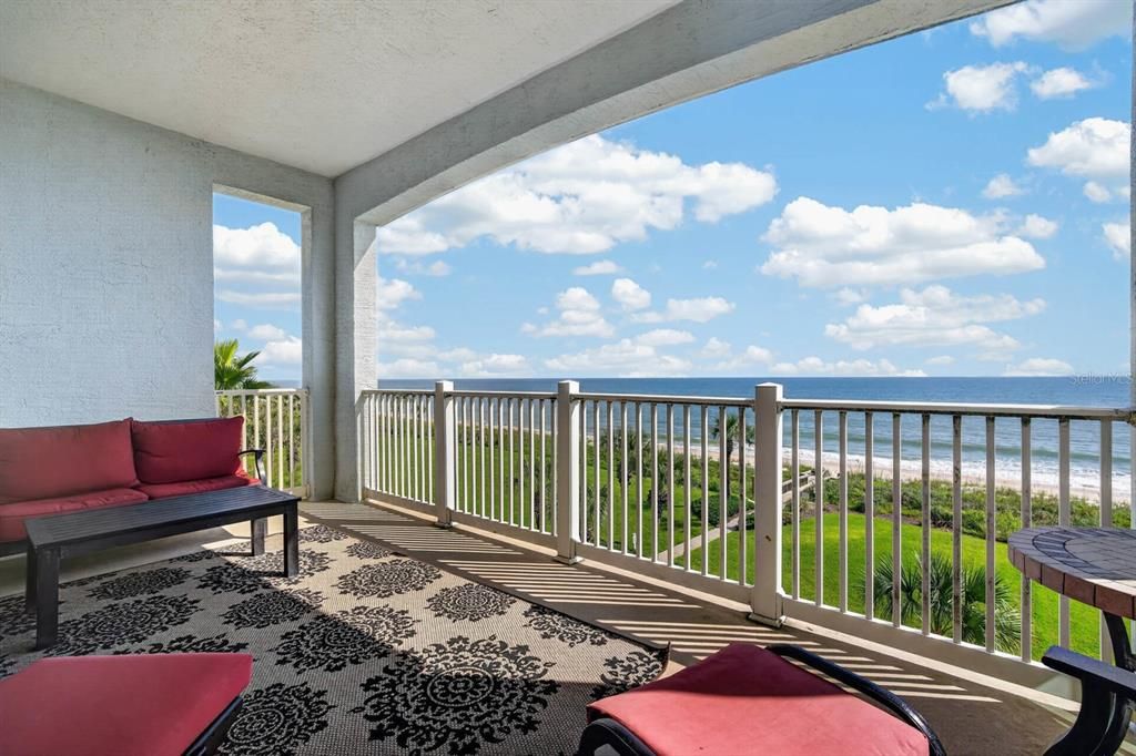 Active With Contract: $724,900 (3 beds, 2 baths, 1682 Square Feet)