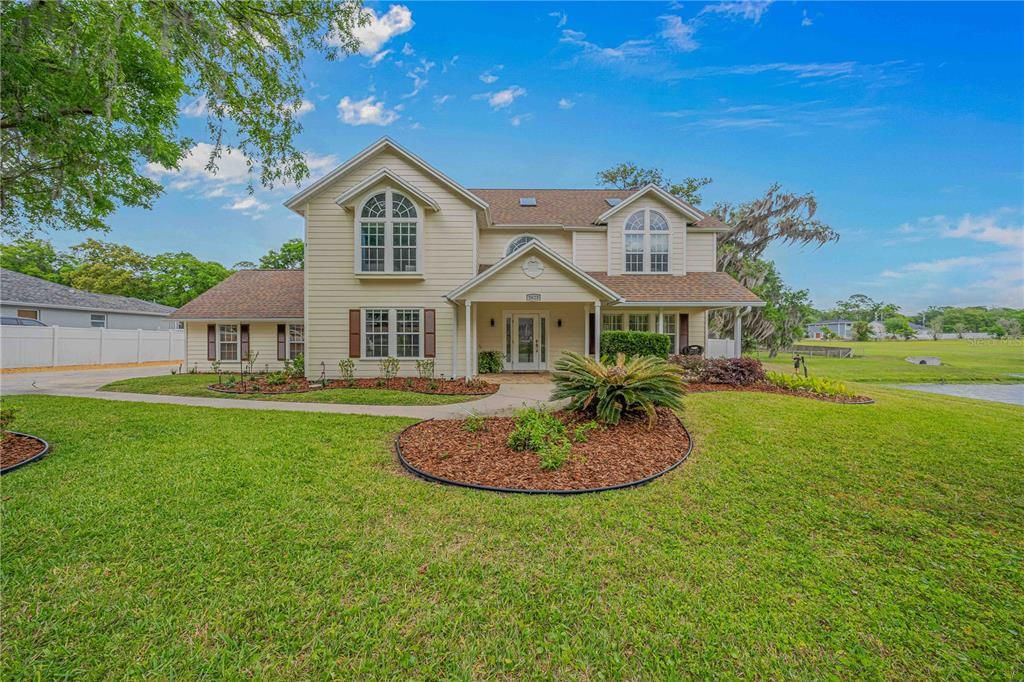 For Sale: $724,900 (4 beds, 3 baths, 3152 Square Feet)