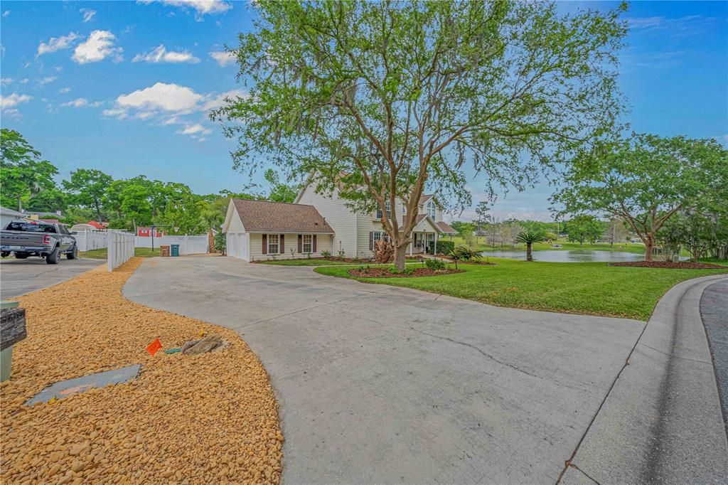 For Sale: $724,900 (4 beds, 3 baths, 3152 Square Feet)