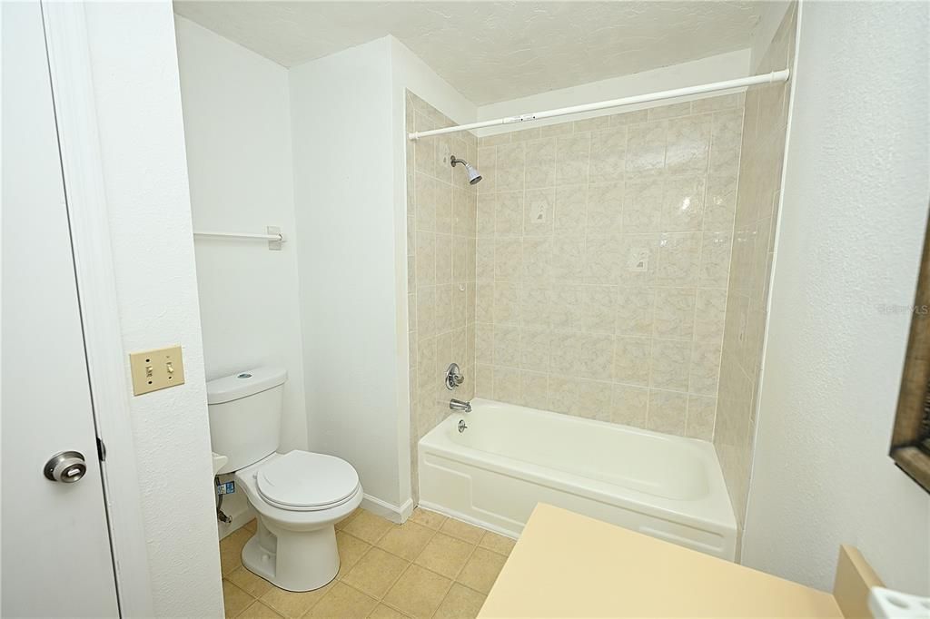 В аренду: $1,650 (3 спален, 2 ванн, 1520 Квадратных фут)