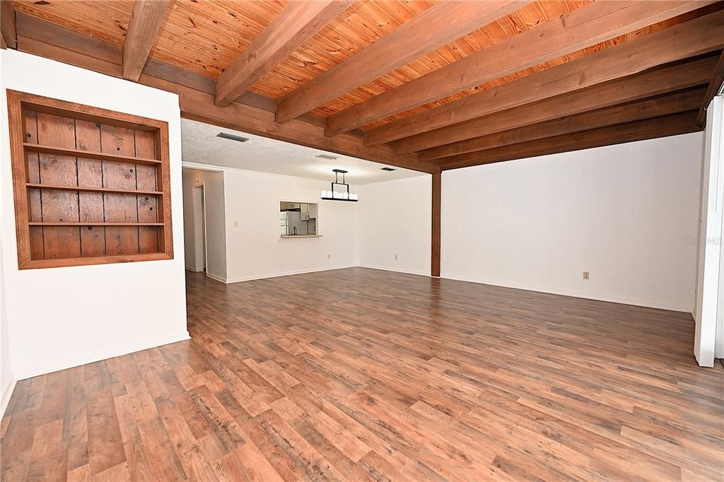 В аренду: $1,650 (3 спален, 2 ванн, 1520 Квадратных фут)