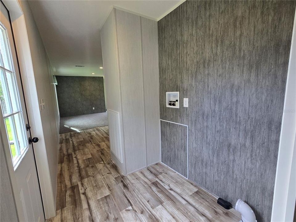 出租: $1,600 (2 贝兹, 2 浴室, 728 平方英尺)