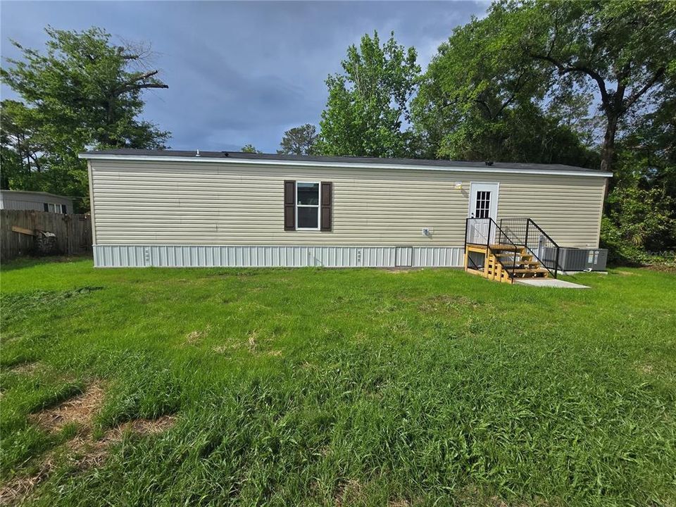 出租: $1,600 (2 贝兹, 2 浴室, 728 平方英尺)