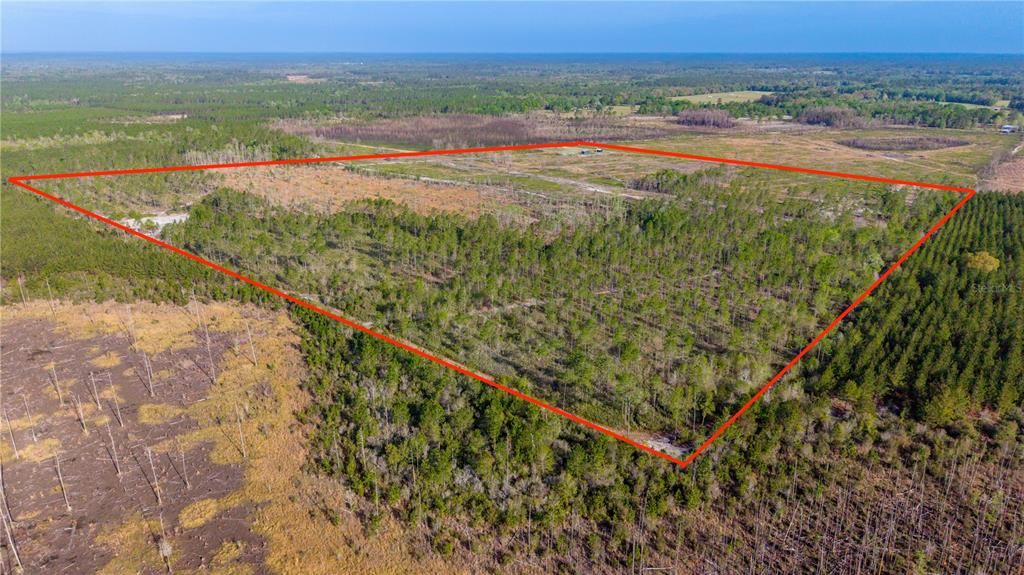 En Venta: $459,000 (84.11 acres)