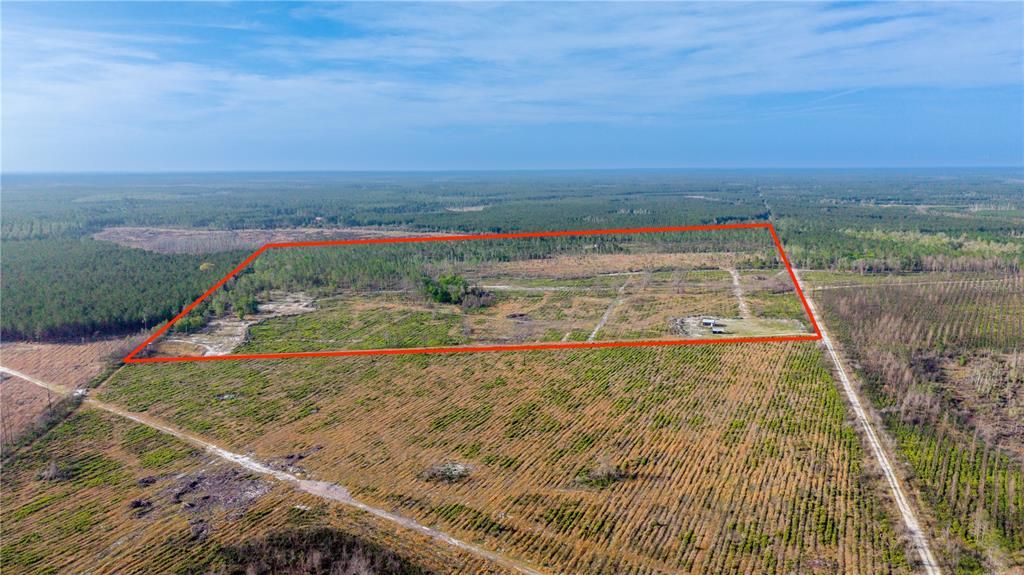 En Venta: $459,000 (84.11 acres)