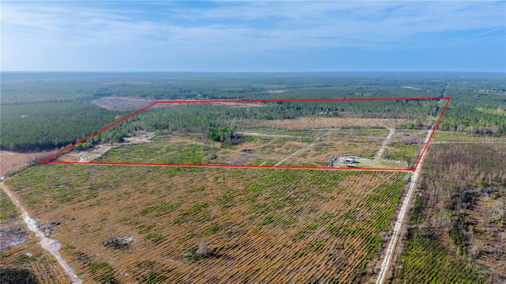 En Venta: $459,000 (84.11 acres)