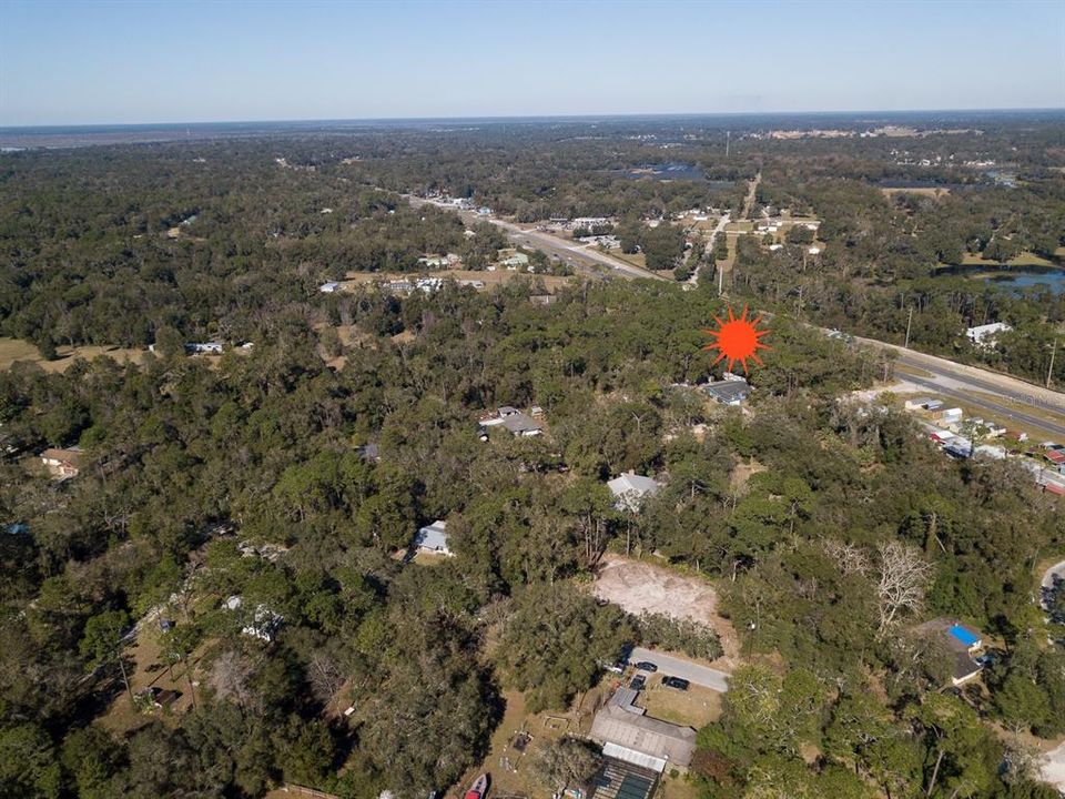 待售: $400,000 (5.84 acres)