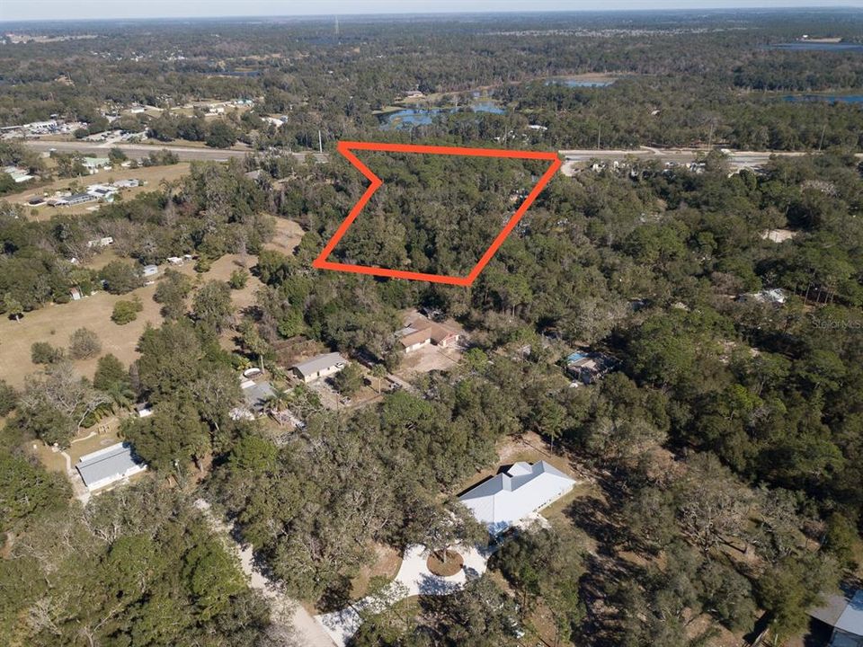 待售: $400,000 (5.84 acres)