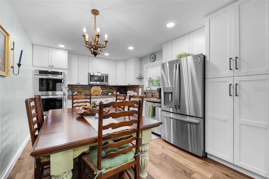 En Venta: $1,800,000 (5 camas, 4 baños, 6719 Pies cuadrados)