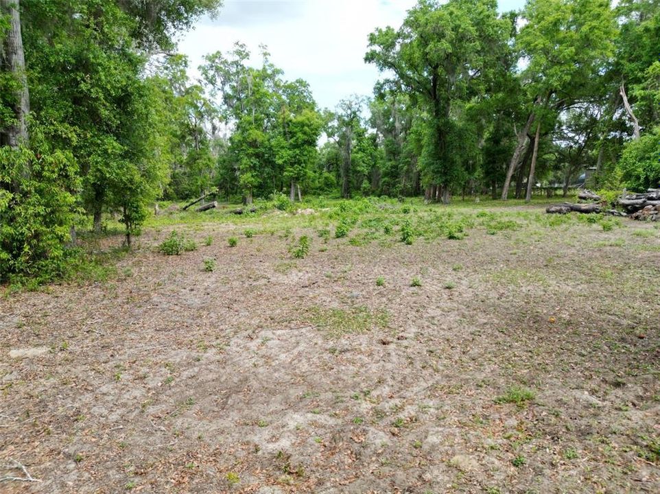 En Venta: $249,900 (5.76 acres)