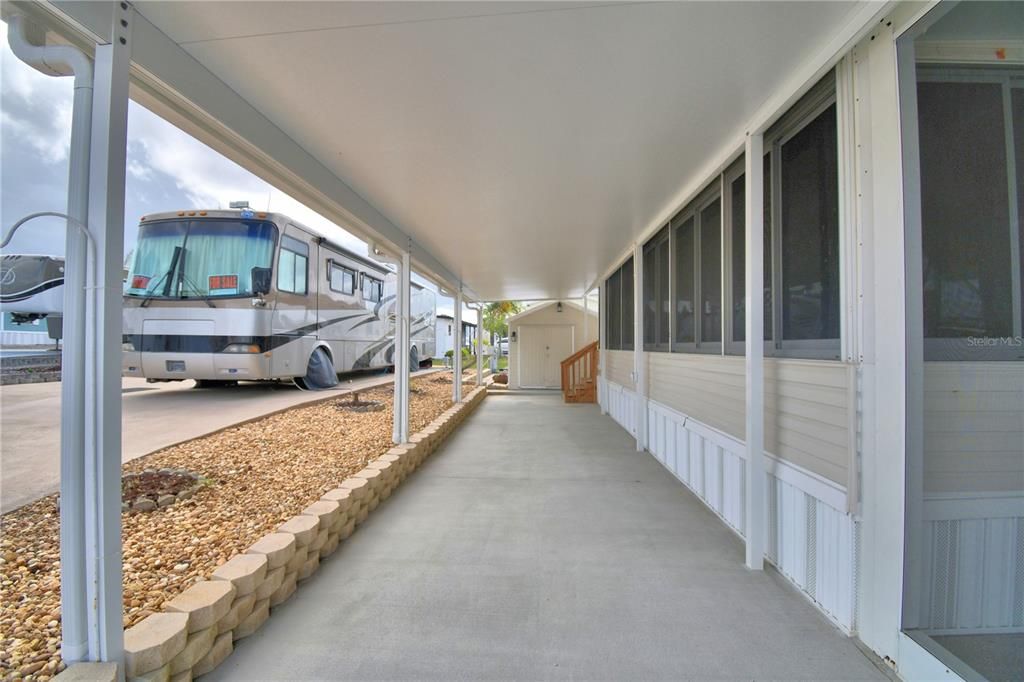 For Sale: $189,900 (2 beds, 2 baths, 900 Square Feet)
