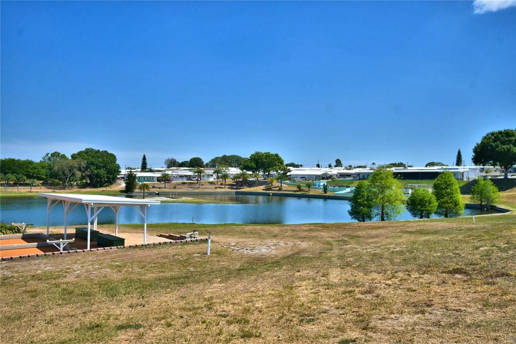 For Sale: $189,900 (2 beds, 2 baths, 900 Square Feet)