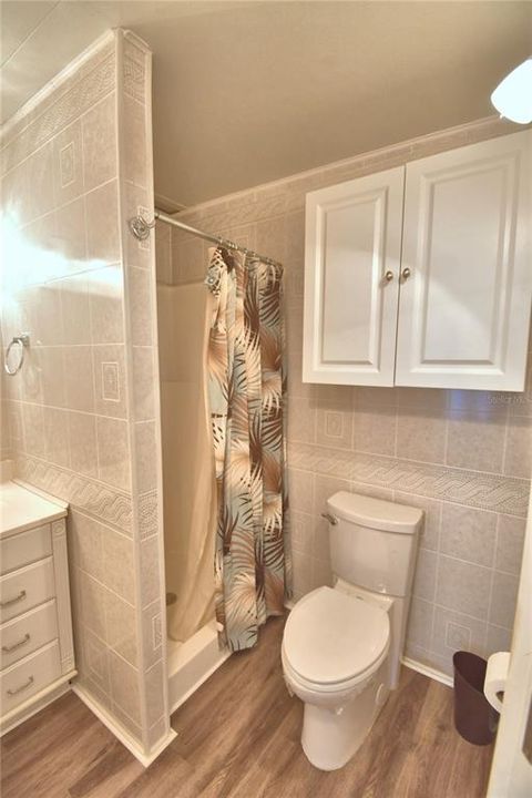 For Sale: $189,900 (2 beds, 2 baths, 900 Square Feet)