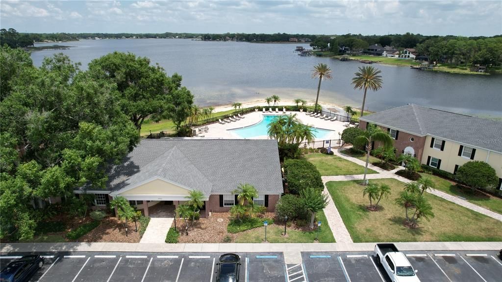 For Rent: $1,350 (1 beds, 1 baths, 644 Square Feet)