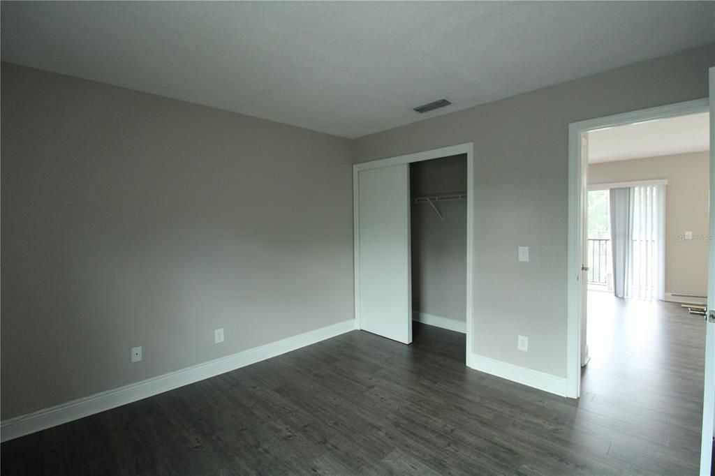 For Rent: $1,350 (1 beds, 1 baths, 644 Square Feet)
