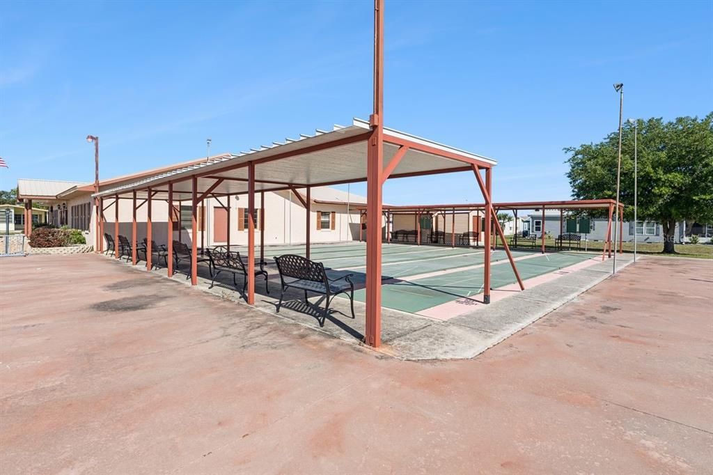 For Sale: $185,000 (2 beds, 2 baths, 1456 Square Feet)