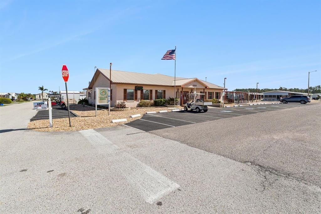For Sale: $185,000 (2 beds, 2 baths, 1456 Square Feet)