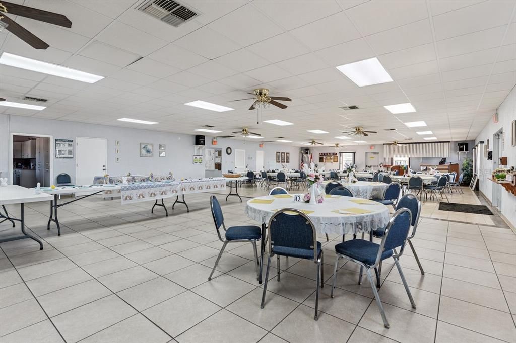 For Sale: $185,000 (2 beds, 2 baths, 1456 Square Feet)