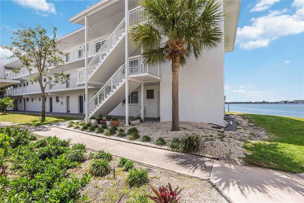 En Venta: $565,000 (2 camas, 2 baños, 882 Pies cuadrados)