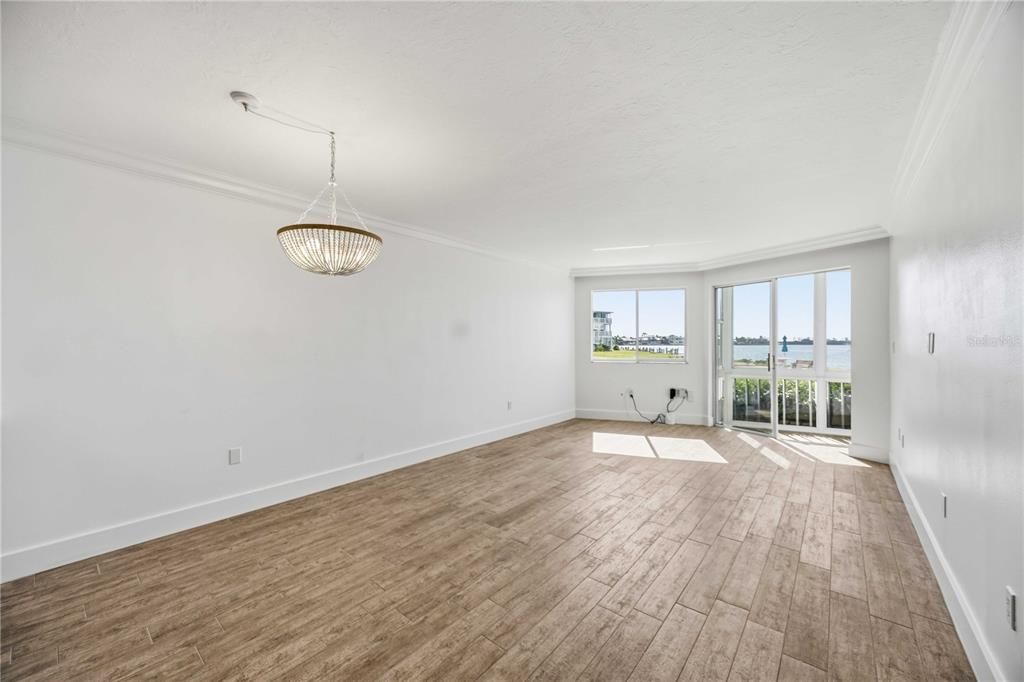 En Venta: $565,000 (2 camas, 2 baños, 882 Pies cuadrados)