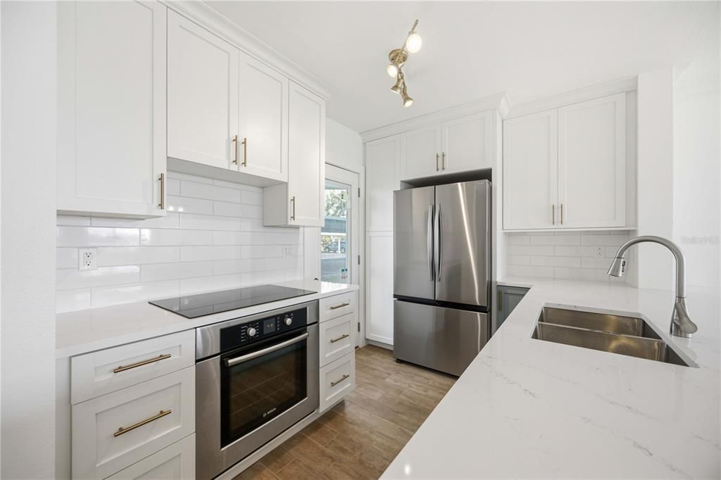 En Venta: $565,000 (2 camas, 2 baños, 882 Pies cuadrados)