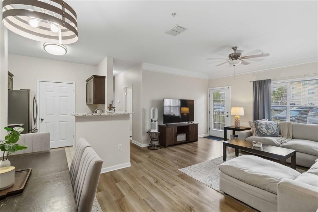 En Venta: $194,900 (2 camas, 1 baños, 1008 Pies cuadrados)