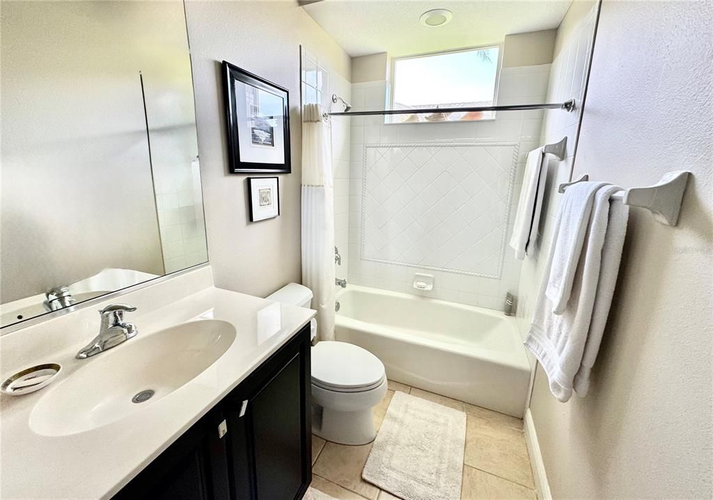 待售: $757,000 (4 贝兹, 3 浴室, 2548 平方英尺)